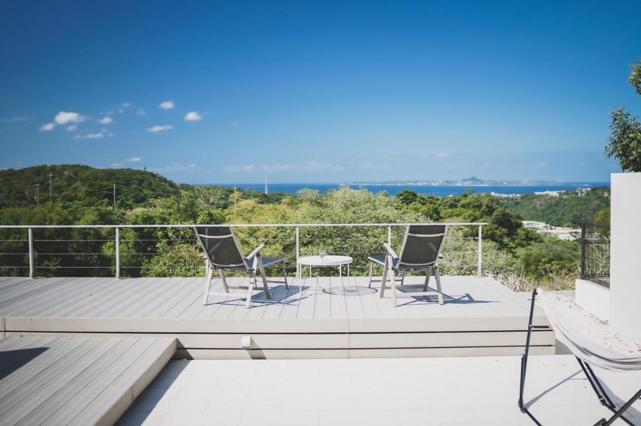 Motobu Terrace Villa Exterior photo